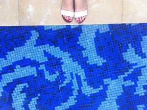 Mulia Bali toes and pool