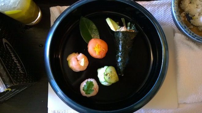 Sake for Taste Air - Sushi plate