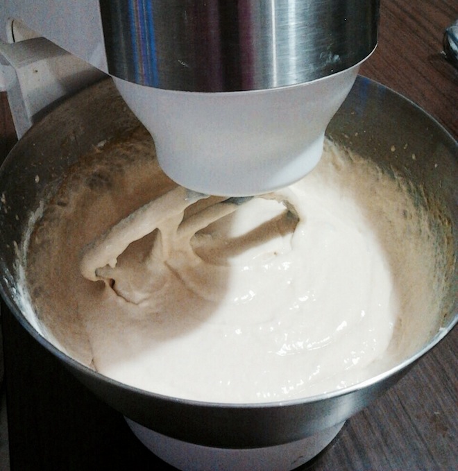 The working stage of the first dough mixture