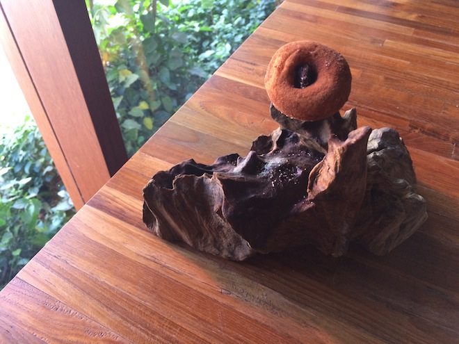 Locavore Ubud Friandises cinnamon and potato donuts