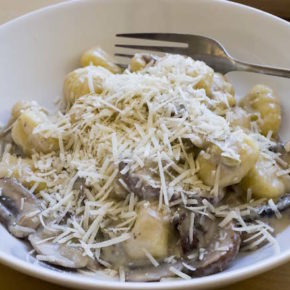 Gnocchi with Creamy Mushroom Sauce Recipe
